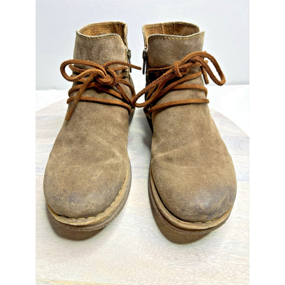 Born Brown Distressed Leather Zip Up Comfort Ankle Boot Size 9 Shoe - Picture 2 of 11